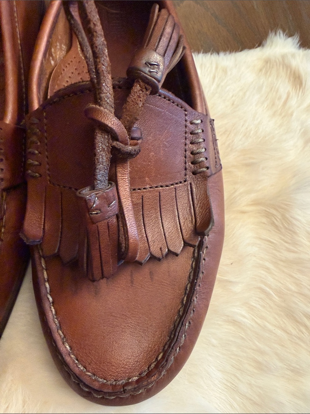 GH Bass Weejunes Men's Brown Leather Tassel Kiltie Loafers 8 - Picture 2 of 7